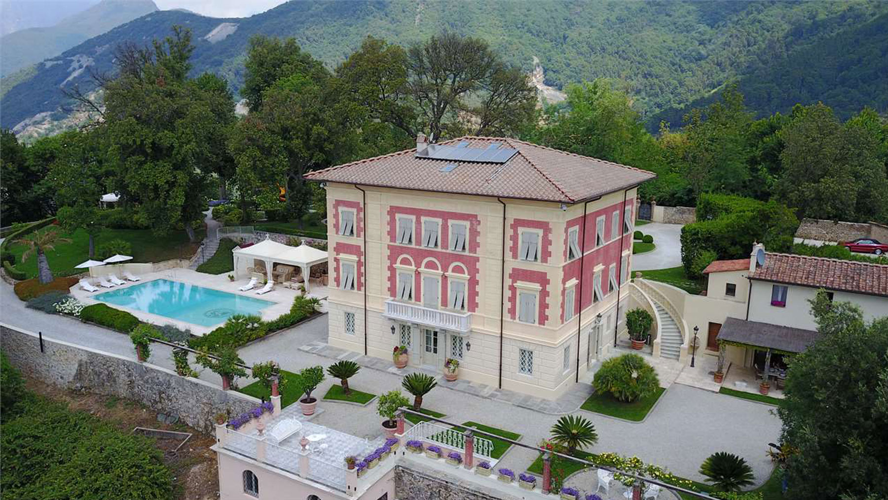 11 Villa di Capriglia Pietrasanta