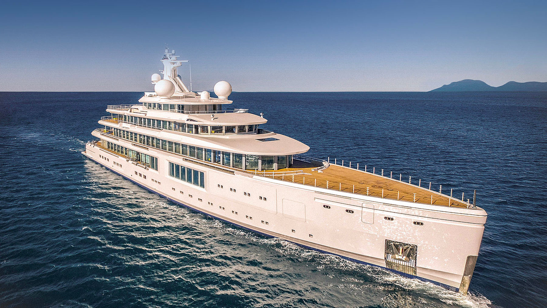 03 Yacht luxury Design BIM Azure Benetti